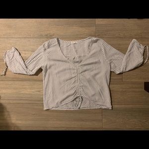 Tilly’s Striped cropped blouse